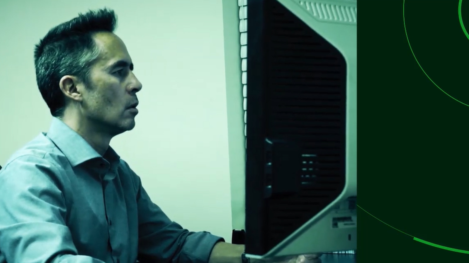 Cybersecurity Awareness for Employees: Social Engineering for Schools