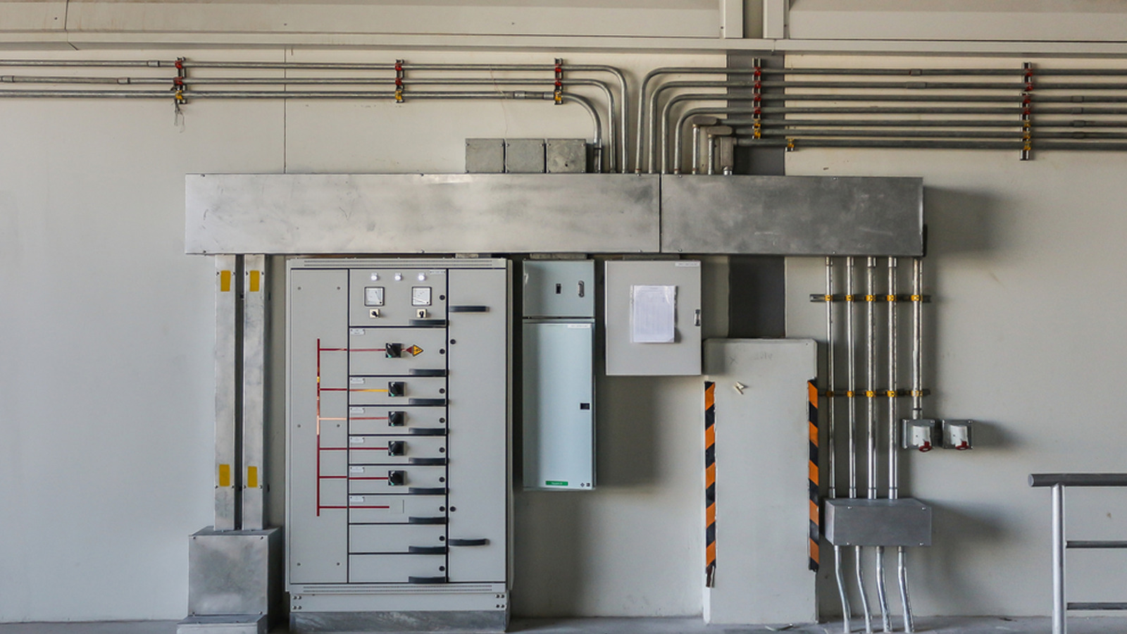 Electrical 2: Electrical Lighting for Schools